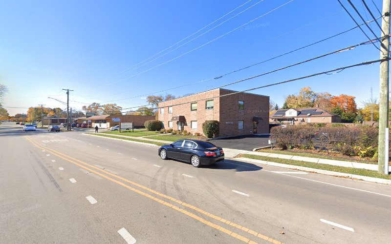 105483 bradley e cahow law offices