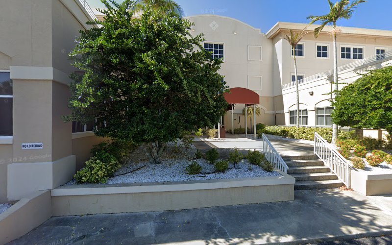 167241 esquire land title of sarasota county