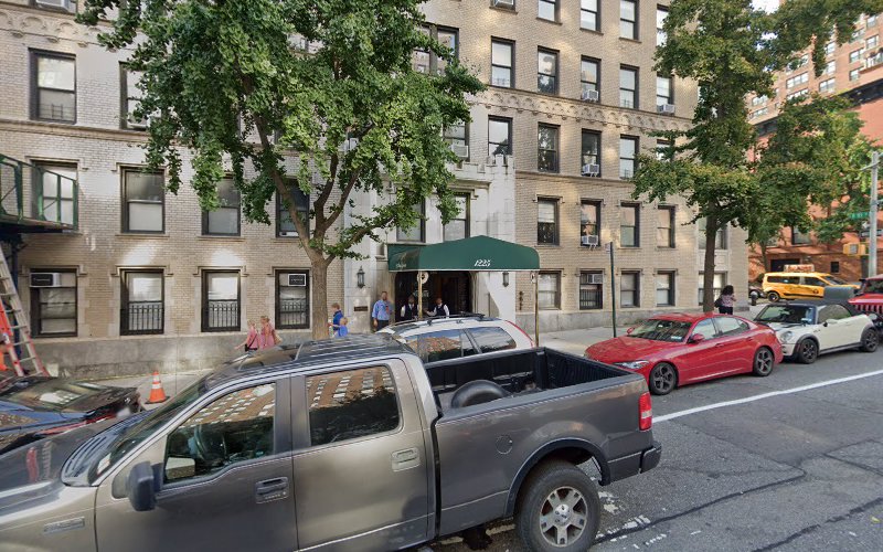 199908 harnik law firm
