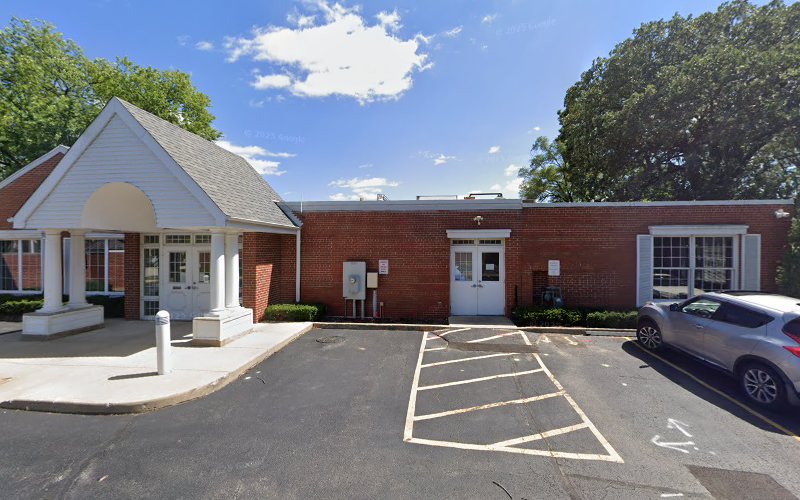 261052 law office of frank m. howard gina lavorata ohehir