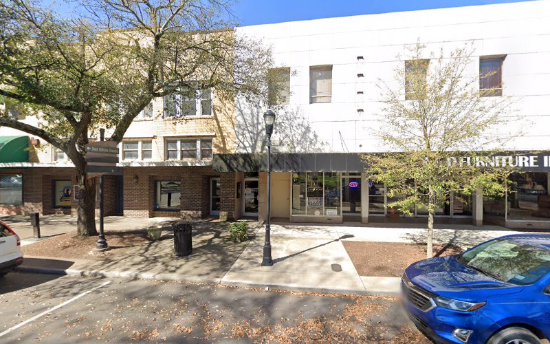 287685 lee smith law offices lee kenneth e