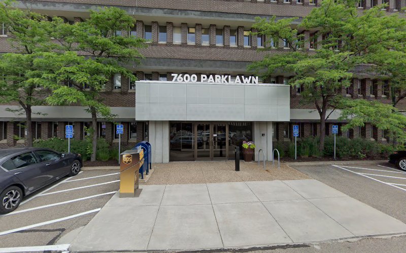 293272 lindstrom law offices