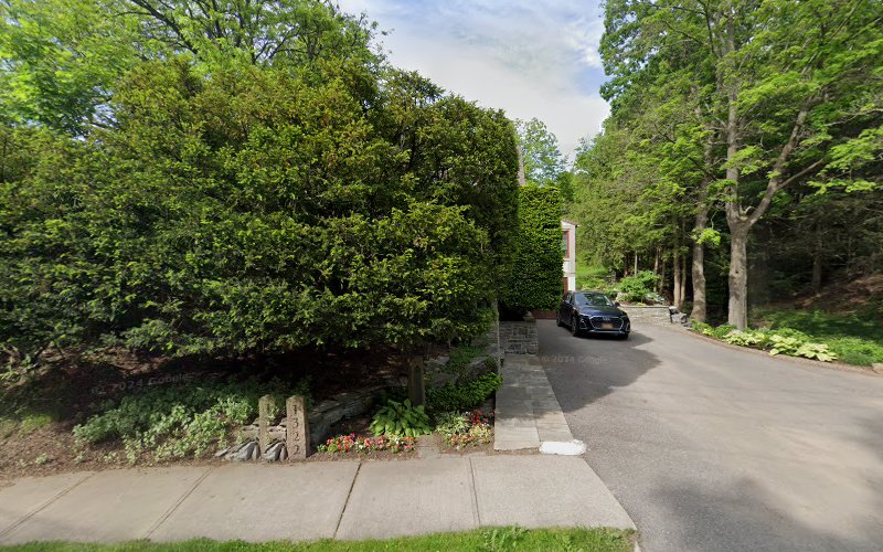 298306 lyman lyman llc