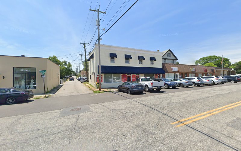 299563 macleay lind llc