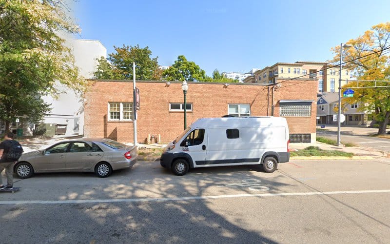 318382 michael j short law office