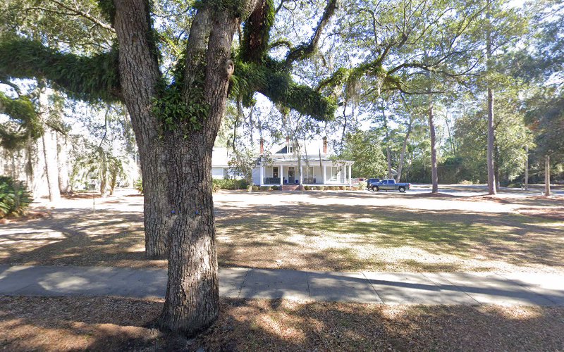 351231 phillips lee malia