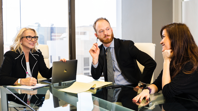 390333 sherwood boutique litigation plc