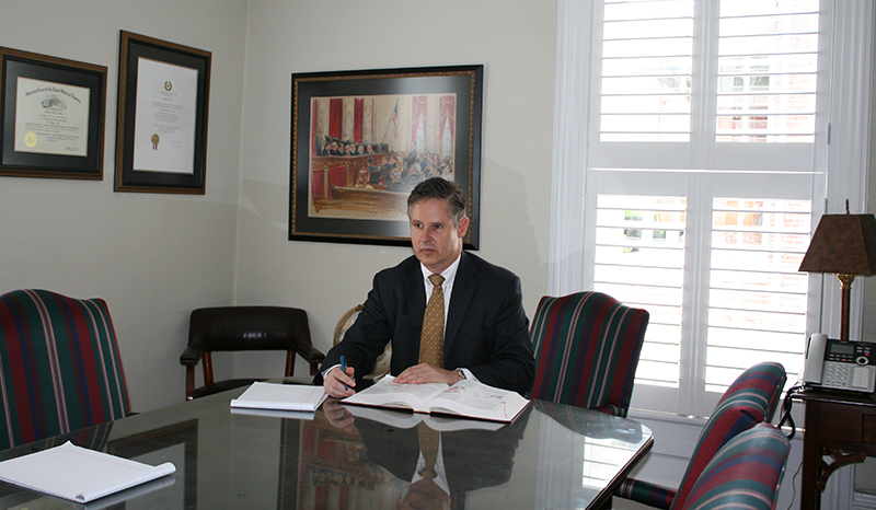 427218 the law offices of mark t. hurt