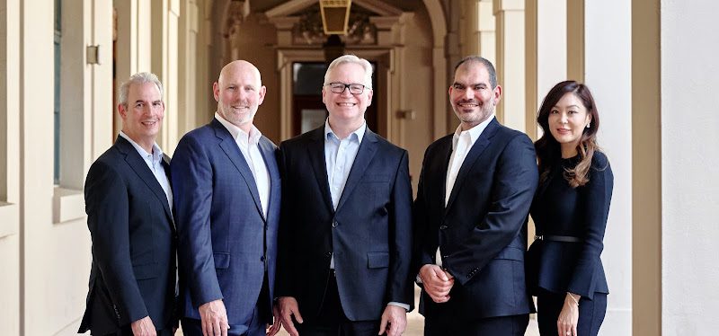 442203 trust law partners llp