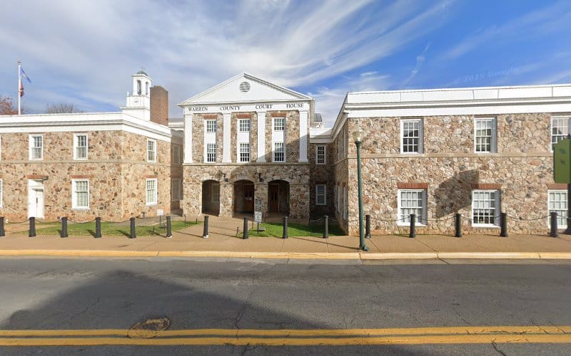 451837 warren county commonwealth atty