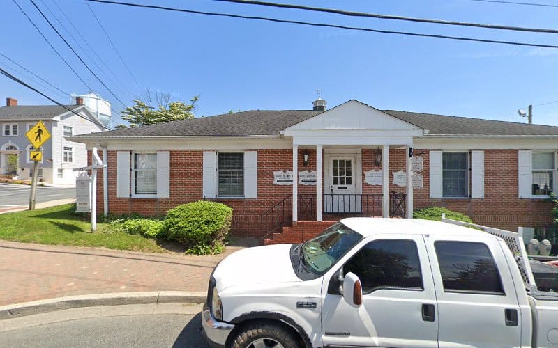 454451 wellington charles r