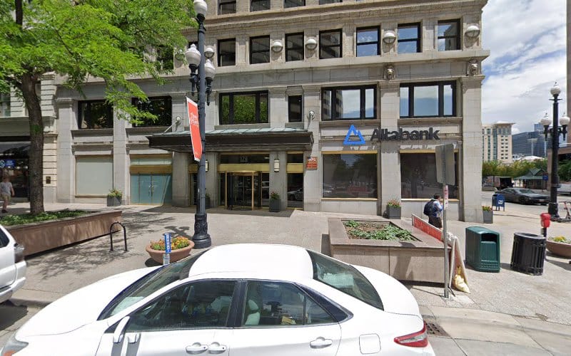 465014 young hoffman llc